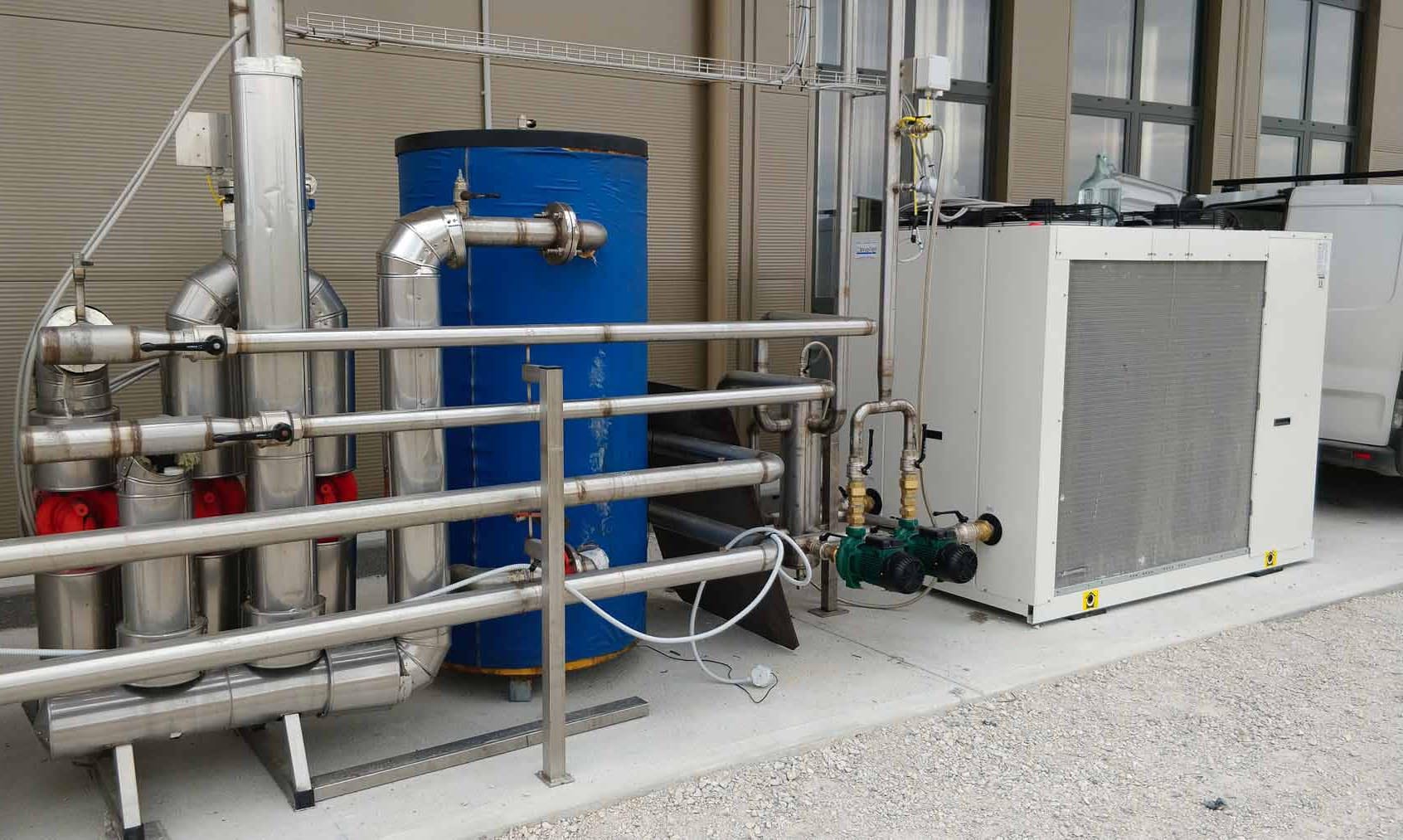 Unità esterna impianto refrigerazione cantina